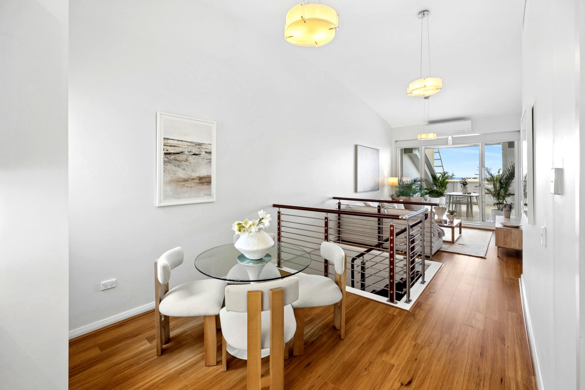 53/4 Kingsway
